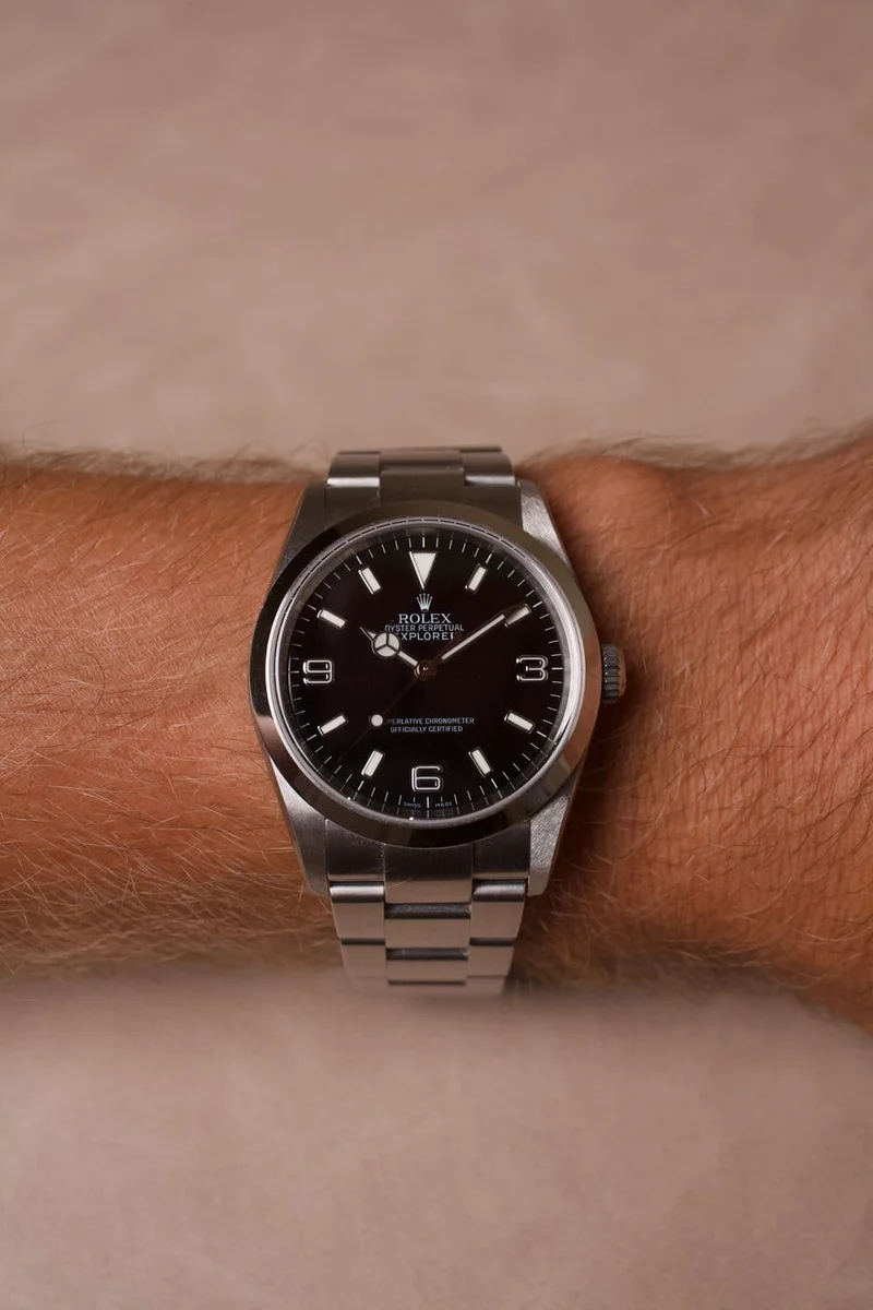 Rolex Explorer - 36 mm steel watch 114270