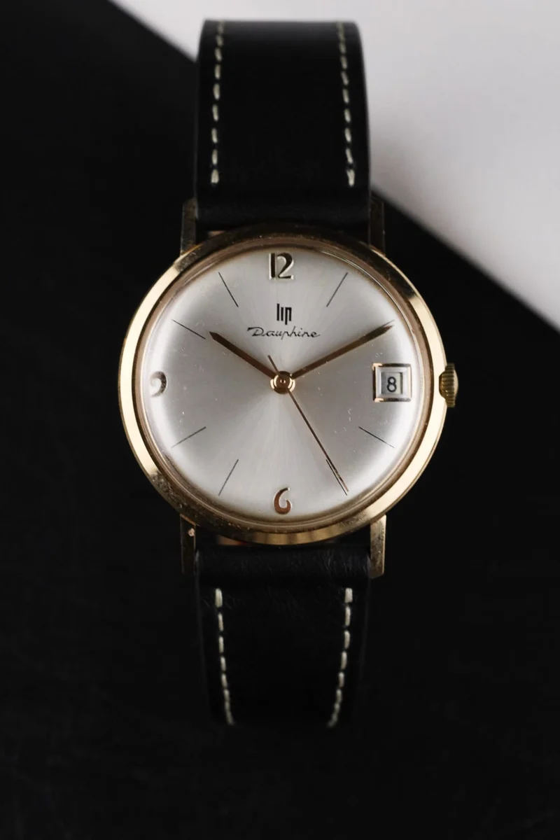 Lip Dauphine - 18-carat yellow gold watch
