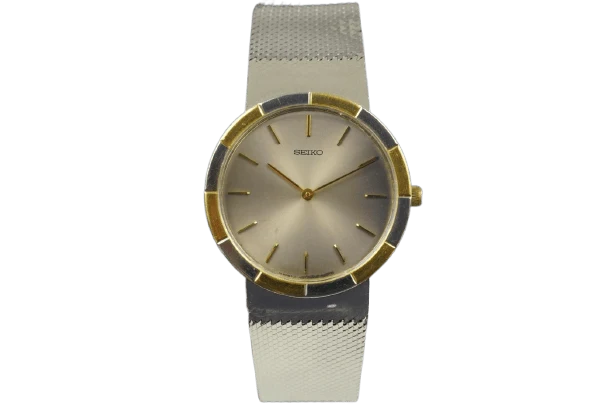 Seiko Quartz - Women's steel watch