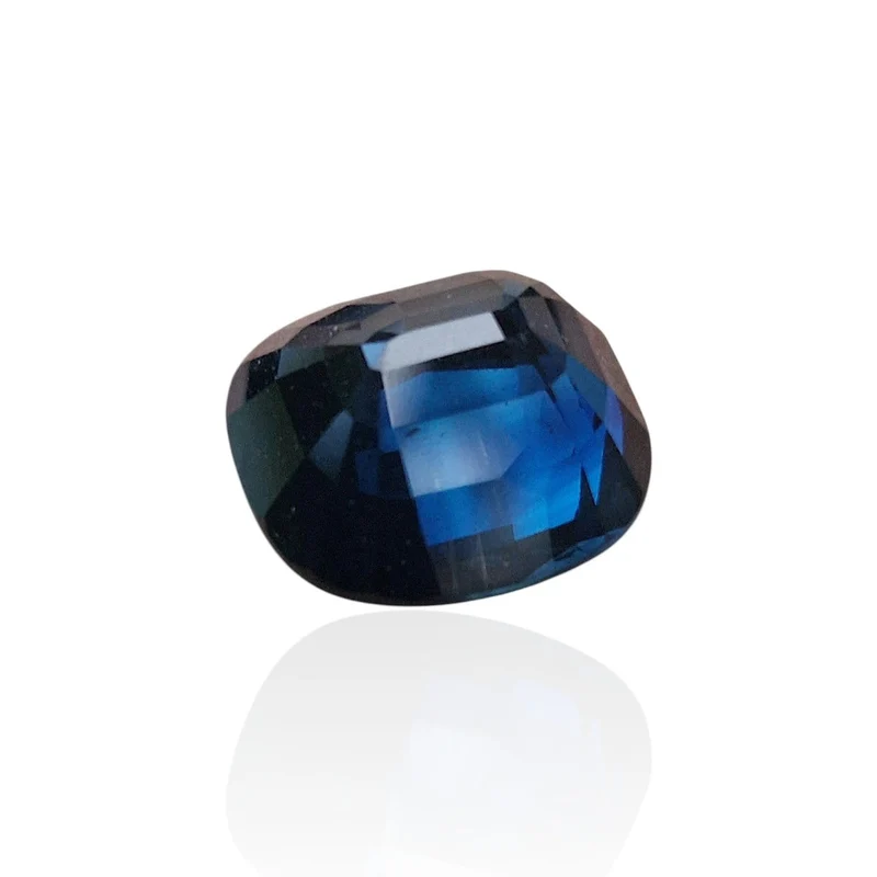 Exceptional Sapphire from Australia — 10.025 carats (Mixed Cushion Cut)