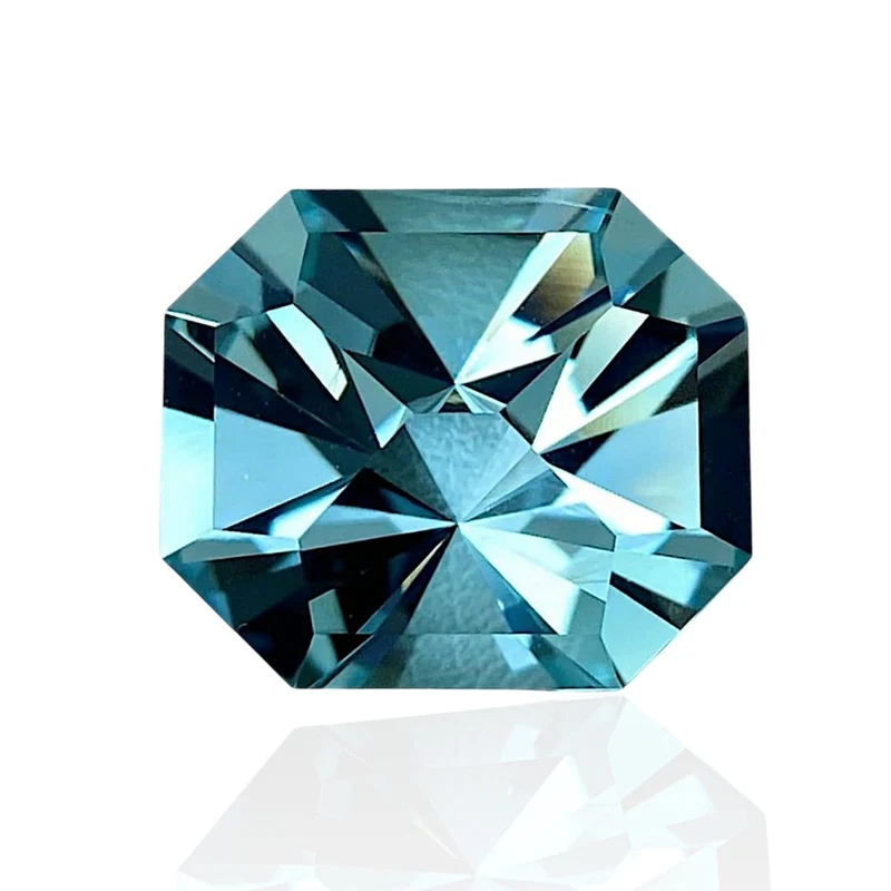 Aquamarine from Pakistan – 11.77 carats, Seewatch cut