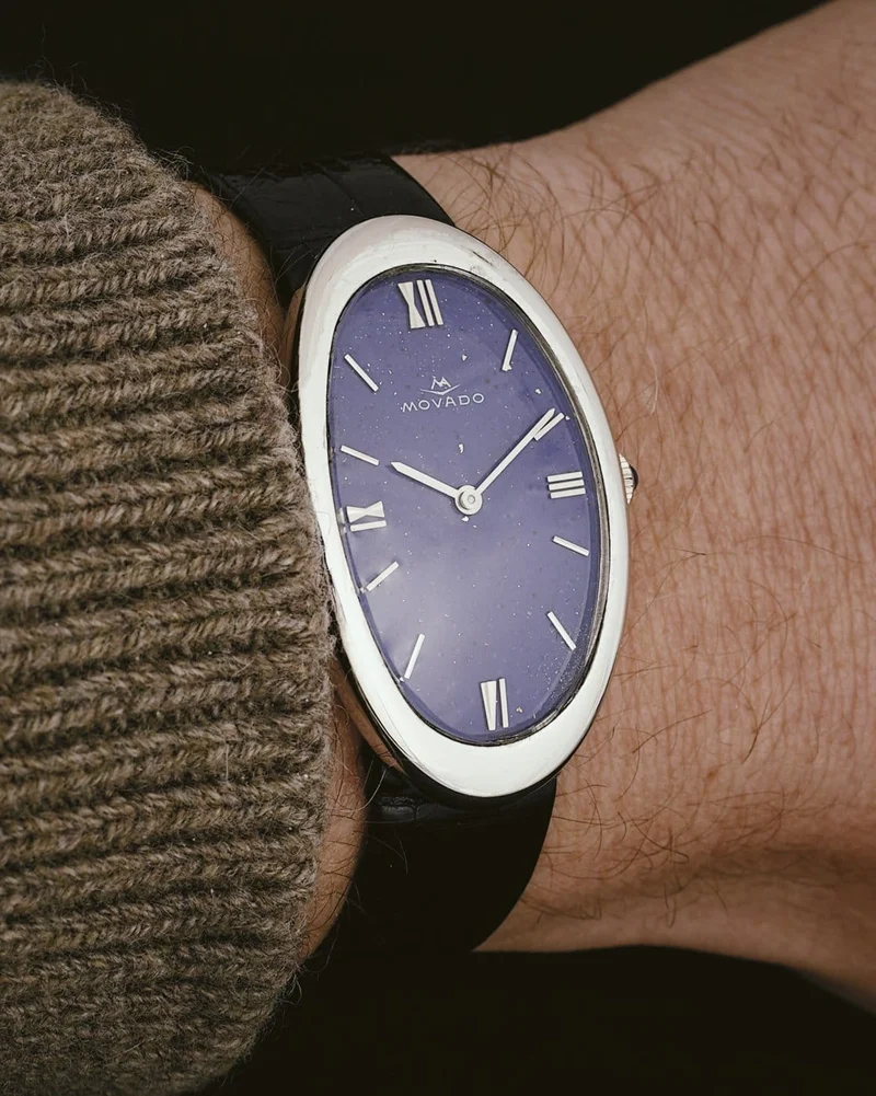 Movado for Bulgari baignoire Elongated - 18K white gold watch, painted lapis lazuli dial