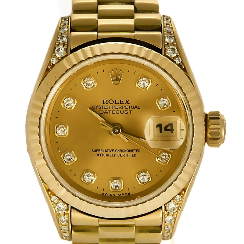 ROLEX - Lady Datejust - Iconic and rare ladies' watch in yellow gold with a round case and automatic movement