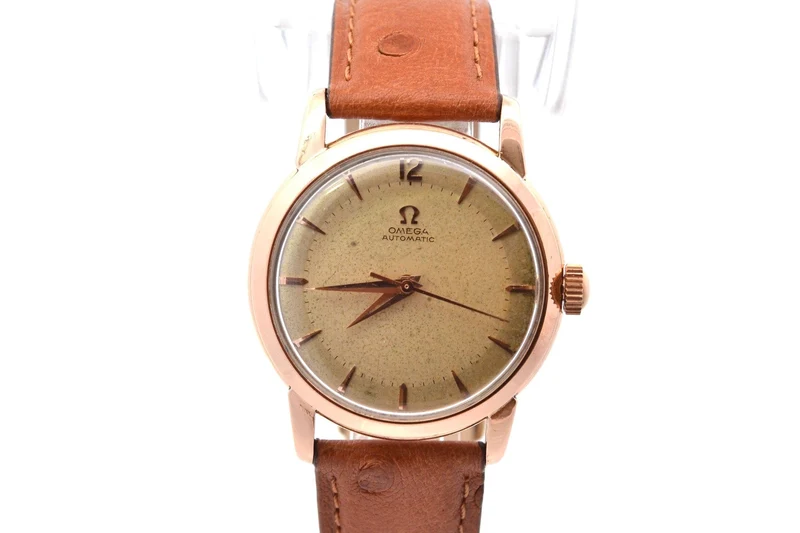 Omega - Vintage watch in 18k yellow gold