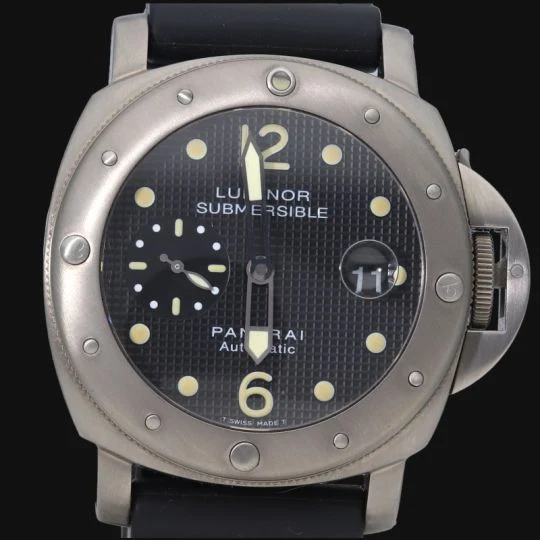 Panerai Luminor Submersible Watch