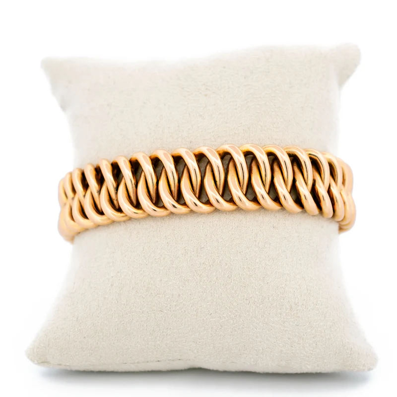 Antique bracelet with elongated oval links in 14k gold