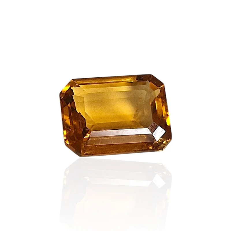 Citrine - 4.225 ct stone mixed emerald cut honey color