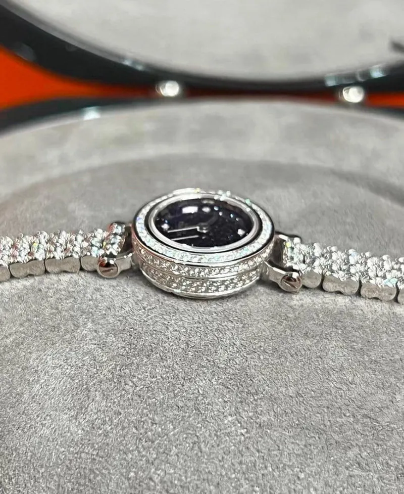 Hermès Faubourg - White gold and diamond watch